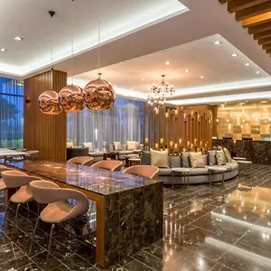 4* Otel Courtyard By Marriott Airport